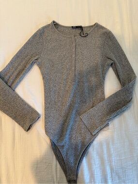 Zara Gray Ribbed Henley Long-Sleeve Bodysuit